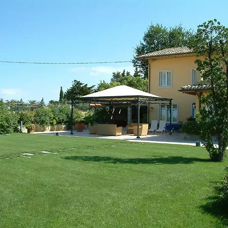 Vittoria House Bed & Breakfast Civitanova Alta