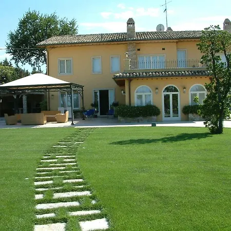 Bed & Breakfast Vittoria House