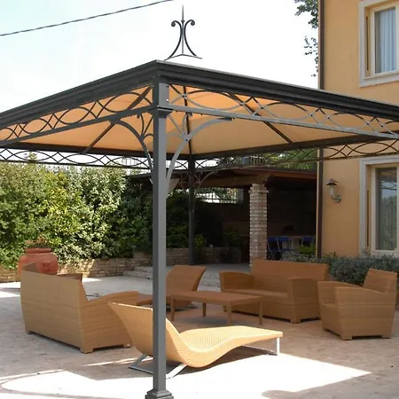 Vittoria House סיביטנובה אלטה