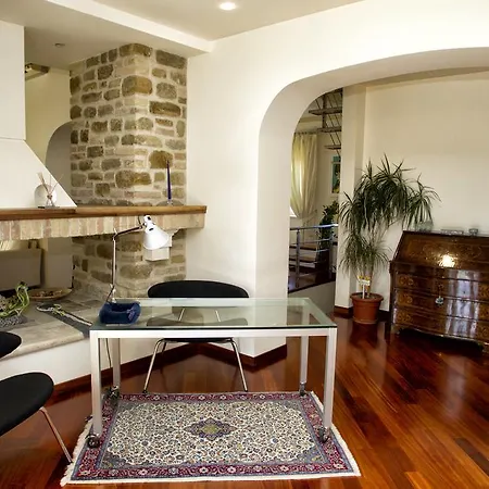 Vittoria House סיביטנובה אלטה